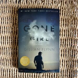 Gone Girl by Gillian Flynn